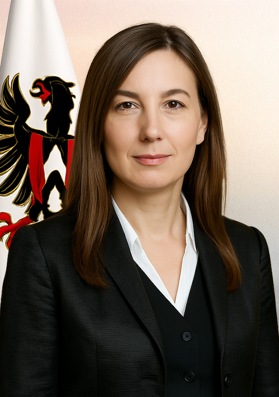 Helga Schwellenborgenstein.png